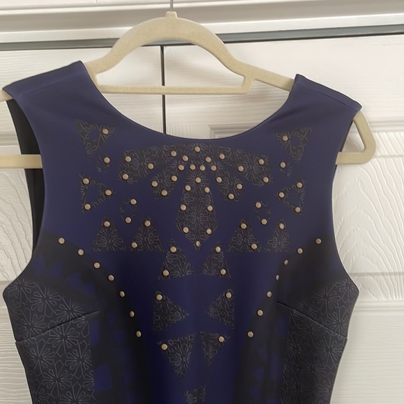 Elle by RW and CO Dress - Picture 3 of 4